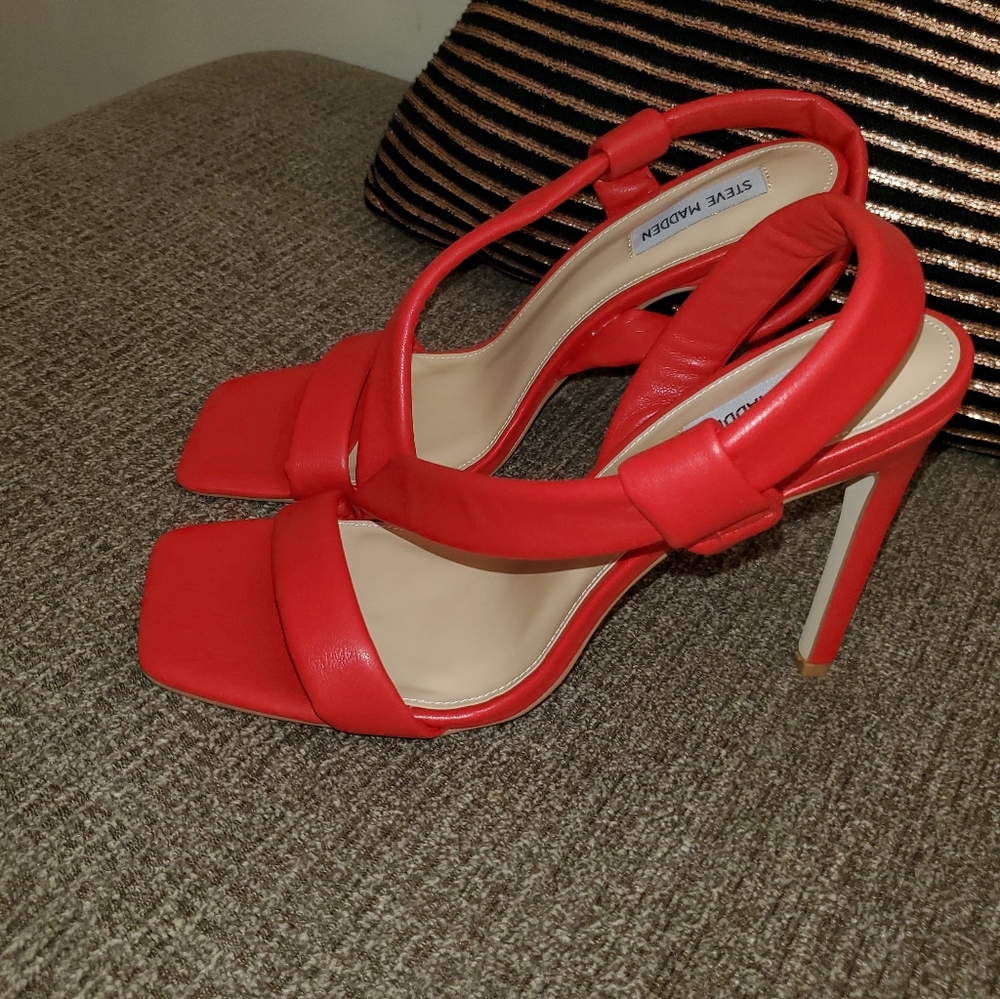 Womens heel sandals
